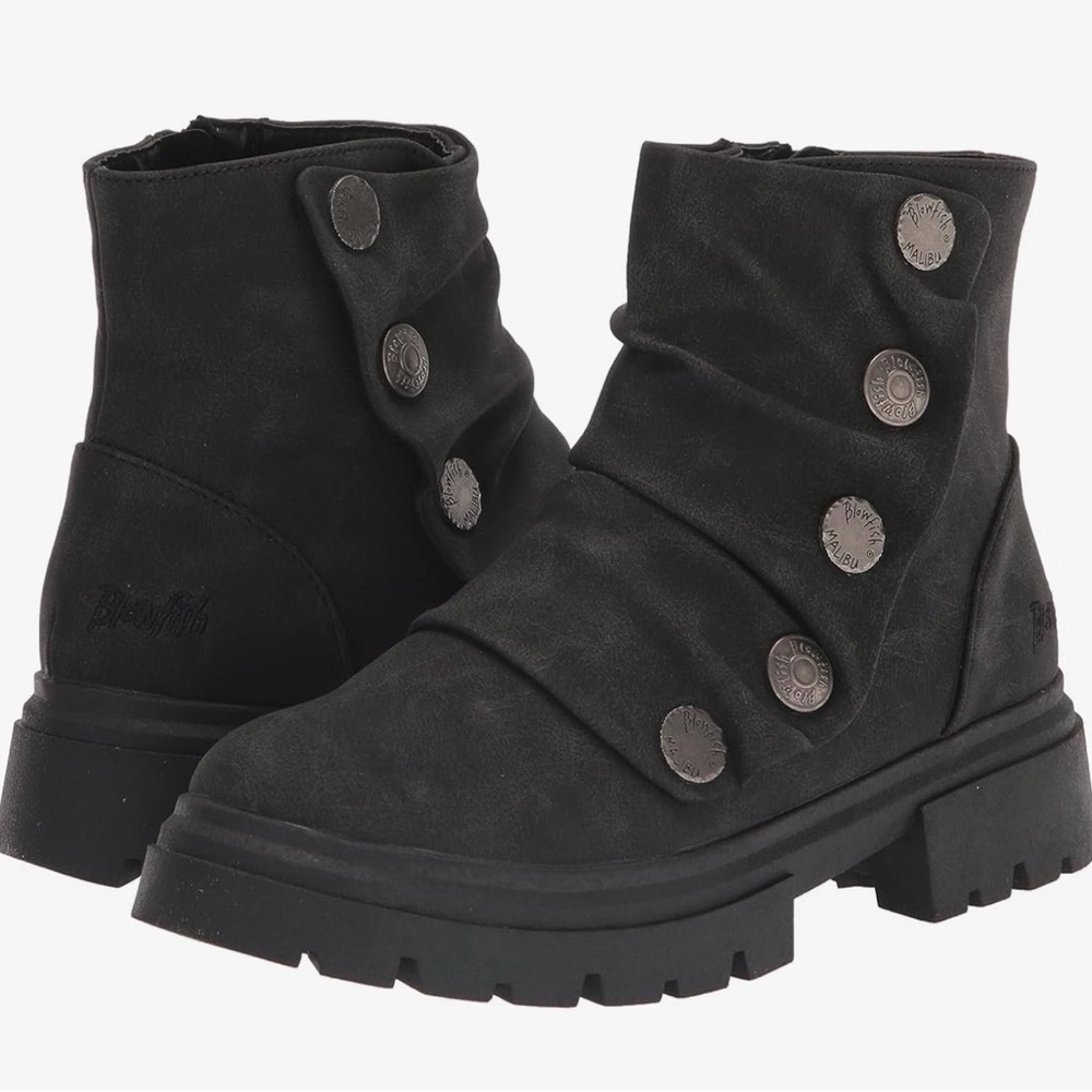 Blowfish Malibu Big Girl's Charcoal Black Lug Sole Can Do-k Fashion Boot  4 NIB